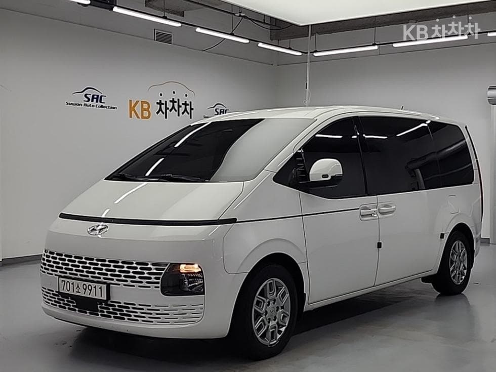 Хюндай Staria 2.2 Турер 11 AWD Modern - Image 1