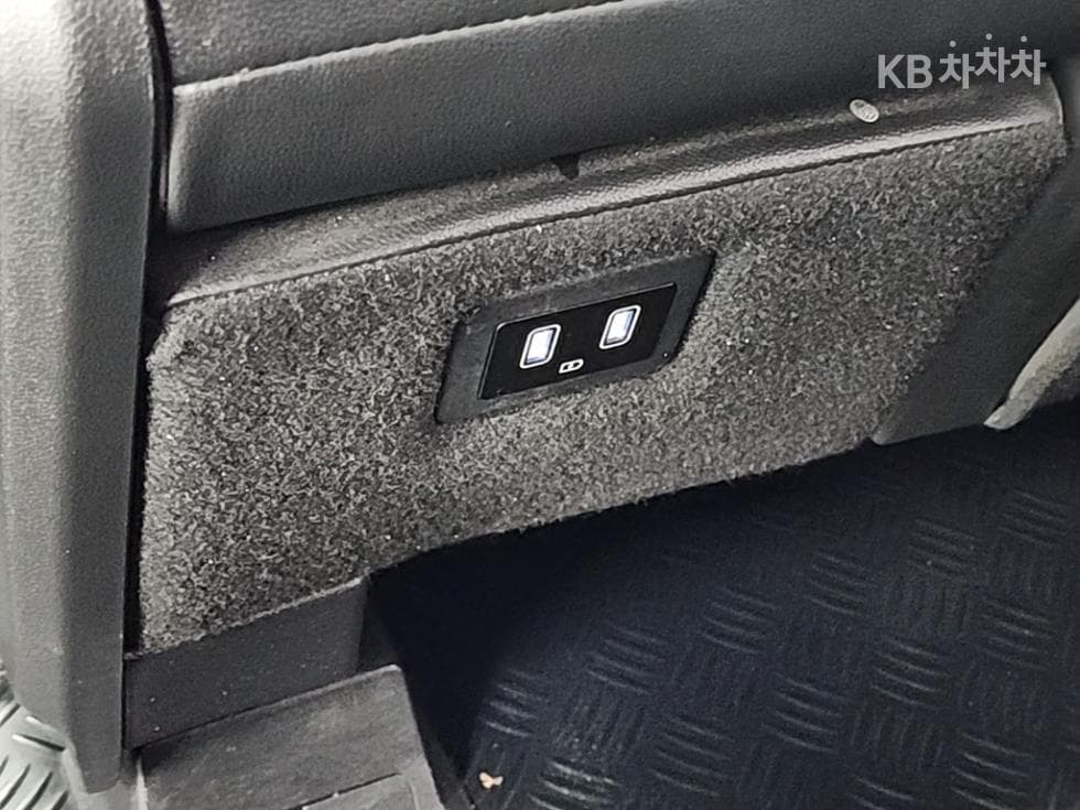 Хюндай Staria2.2 Турер 11 AWD Modern - 14