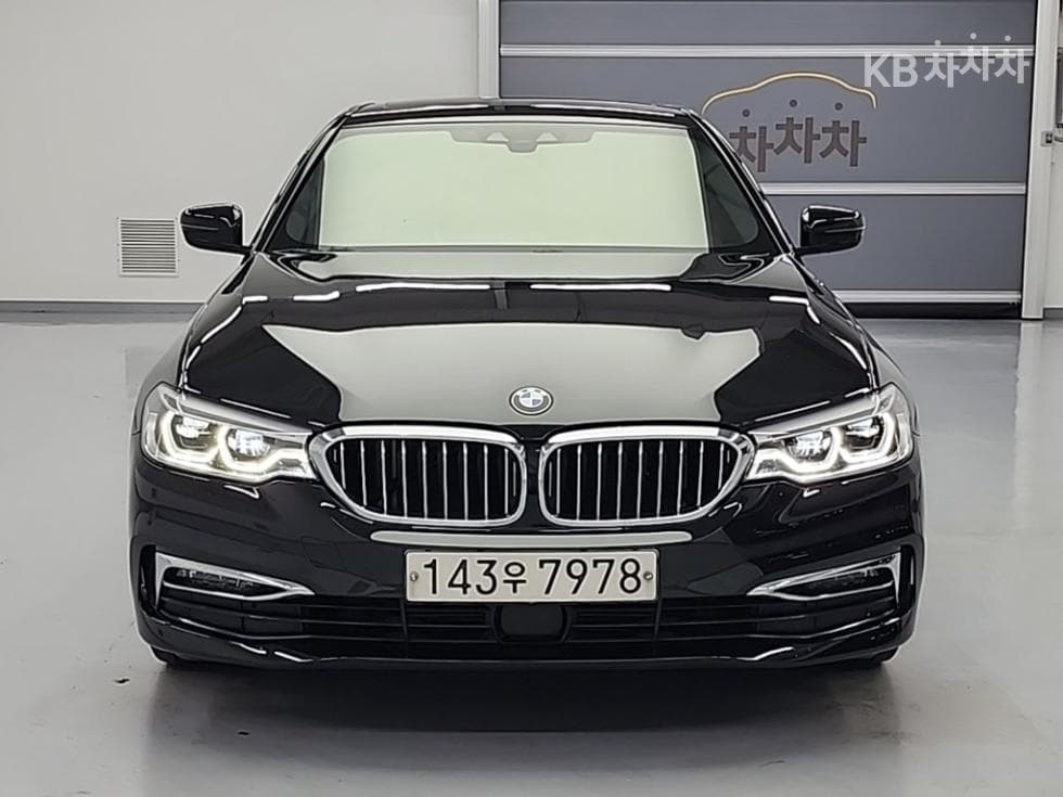 BMW 올New5 Series (G30)520d Luxury Line Plus - 2