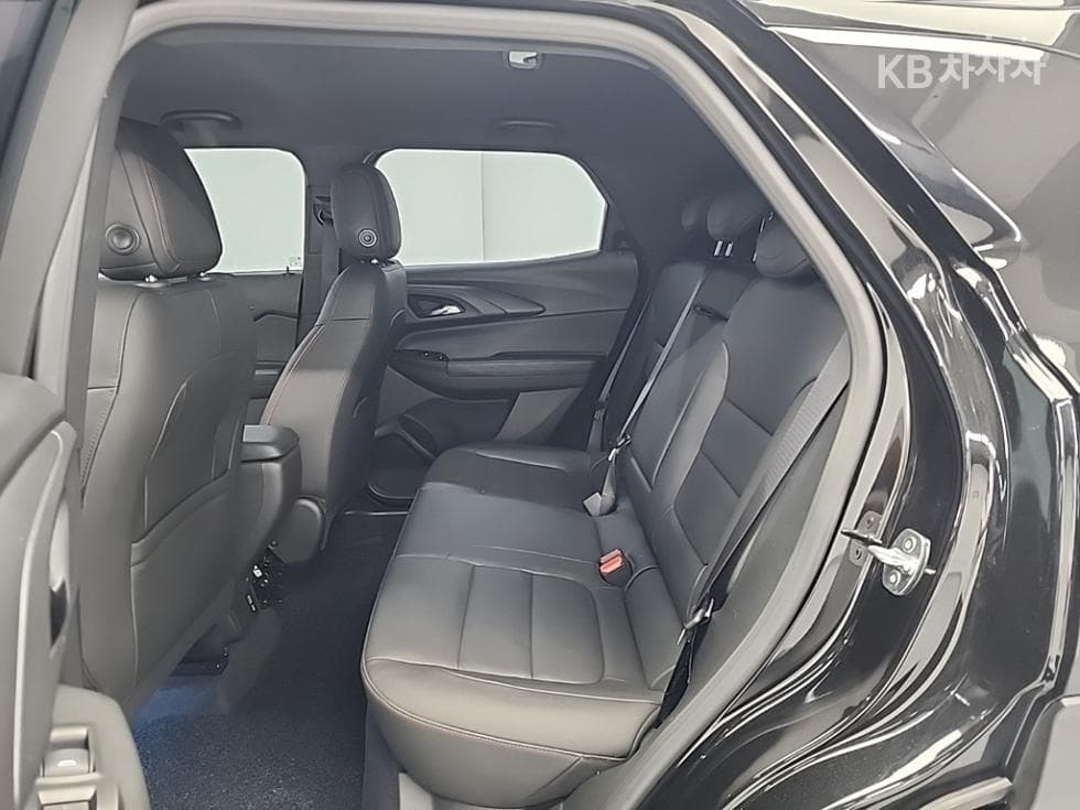 Джи Ем Корея The New (фейслифт) Trailblazer1.35 Бензин Турбо 2WD RS - 12