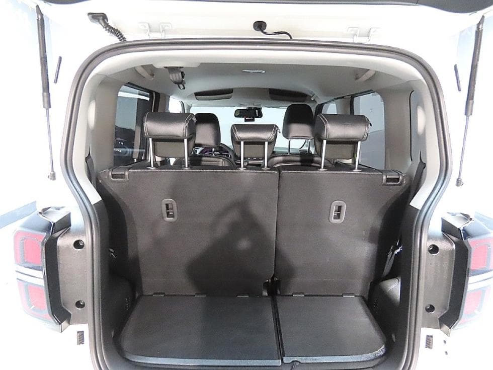 Kia The New (facelift) Kia Ray (van)1.0 Gasoline Signature - 19