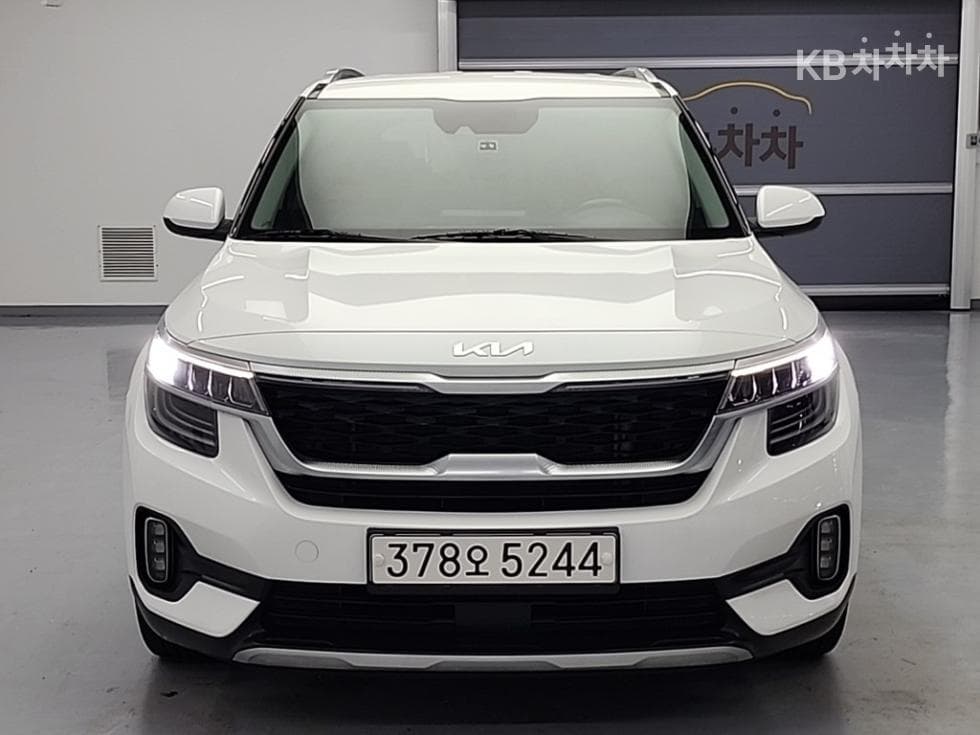 Kia Seltos1.6 Gasoline Turbo 2WD Trendy - 2
