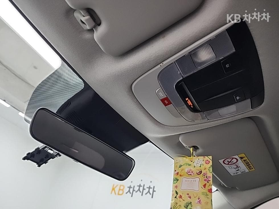 Kia Seltos1.6 Gasoline Turbo 2WD Trendy - 15