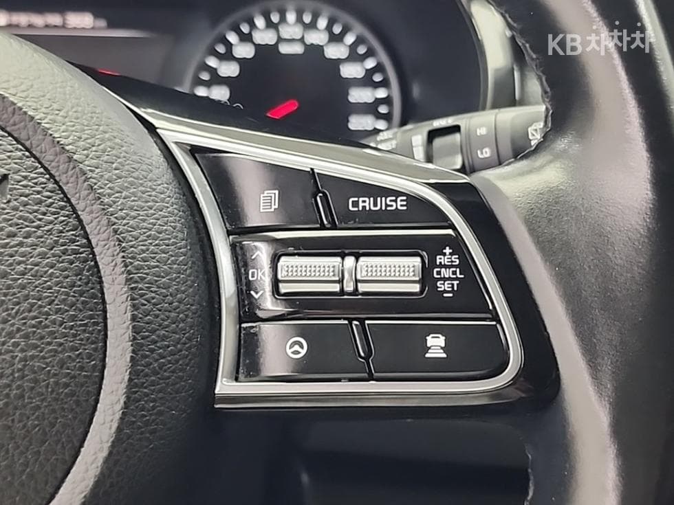 Kia Seltos1.6 Gasoline Turbo 2WD Trendy - 17
