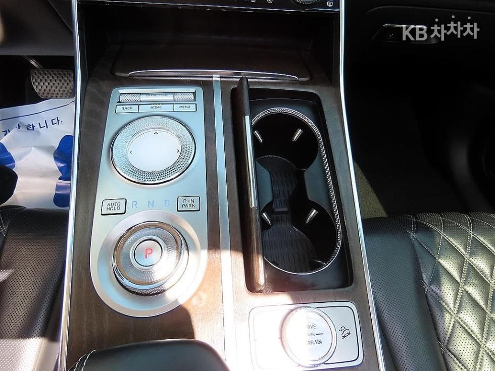 Genesis GV803.5 Turbo Gasoline AWD - 11