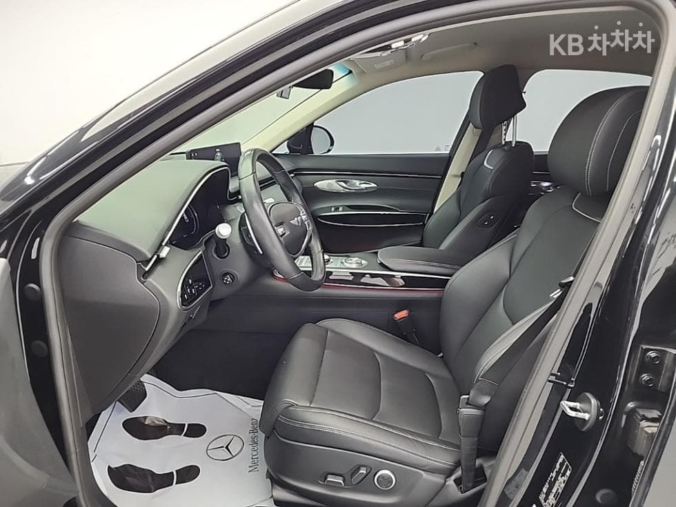 Дженезис GV70Бензин 2.5T 2WD - 11
