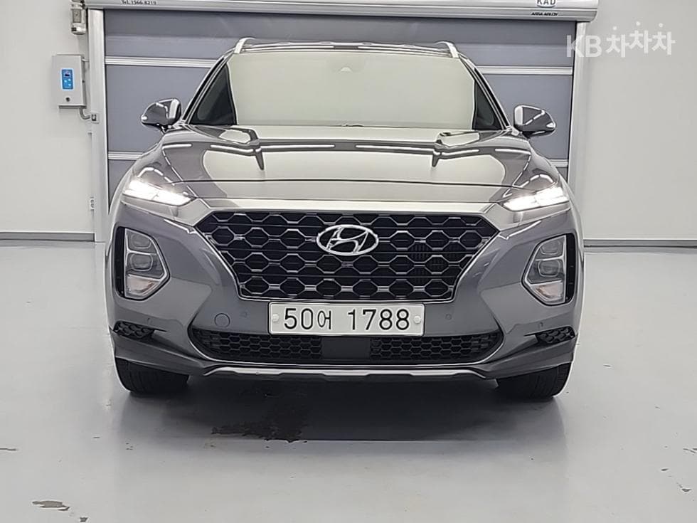 Хюндай Санта Фе TMДизел 2.0 2WD Exclusive Специал (специален признак/издание) - 2