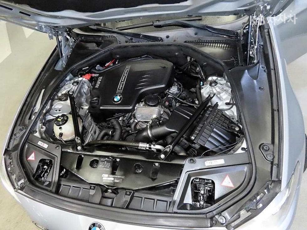 BMW Нов5 Серия528i F10 - 19
