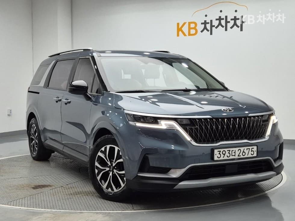 Kia Carnival 4th generationD2.2 9-seater Prestige - 4
