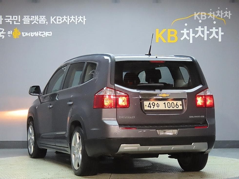 GM Korea Chevrolet OrlandoLPG LTZ Premium - 4