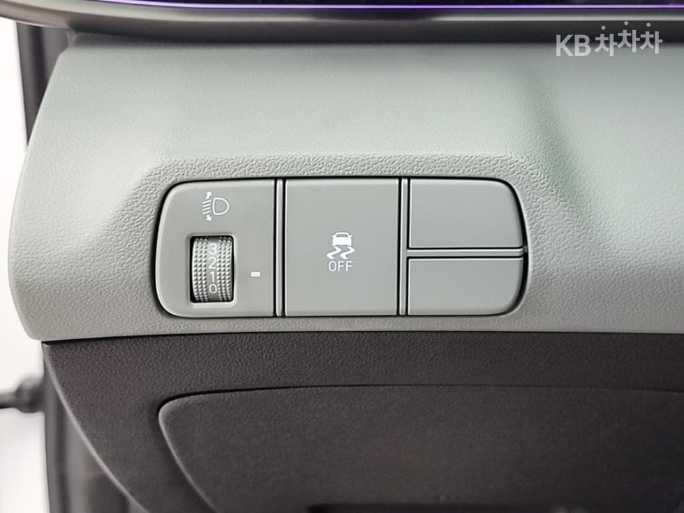 Hyundai All New Avante (Elantra)(CN7)1.6 Gasoline Modern - 17