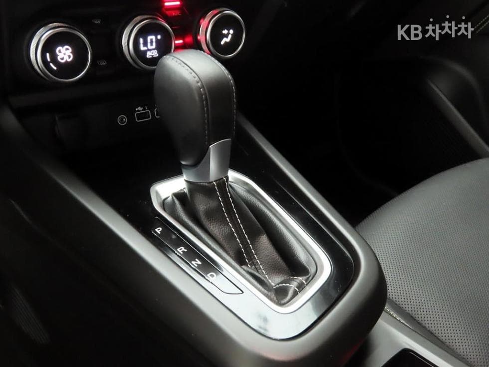 Renault Korea 아르카나1.6 GTe 아이코닉 - 11