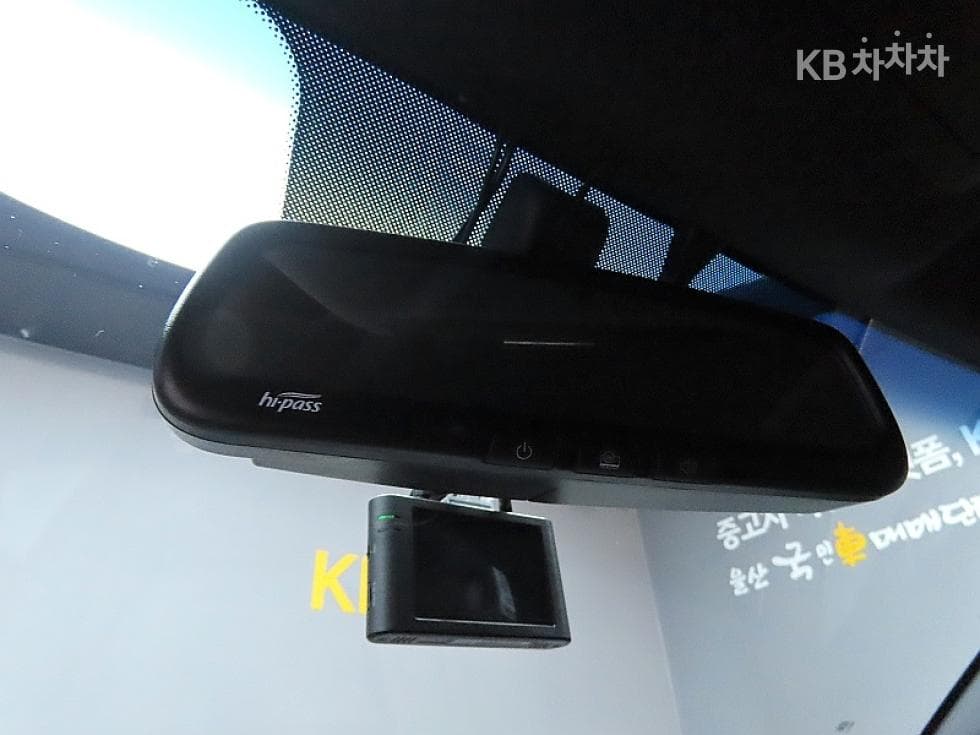 KG Mobility New Rexton 스포츠2.2 2WD Prestige - 16