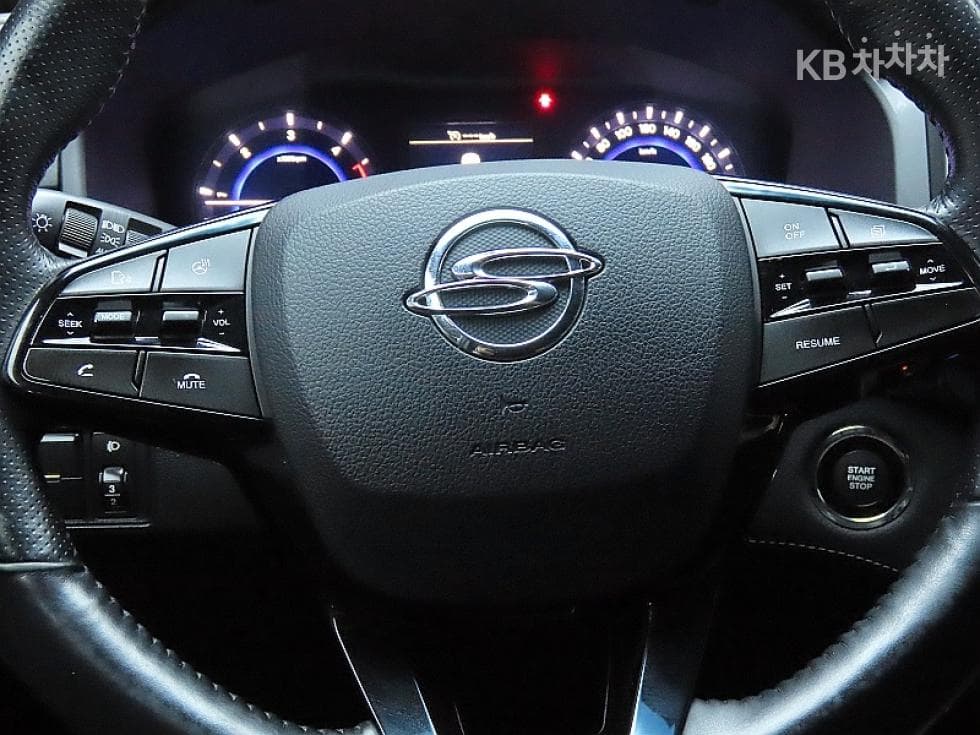 KG Mobility New Rexton 스포츠2.2 2WD Prestige - 18