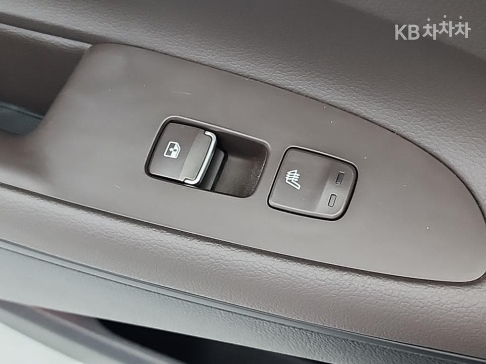 Хюндай The New (фейслифт) Grandeur (Azera)LPi 3.0 Рент-а-кар Premium - 14