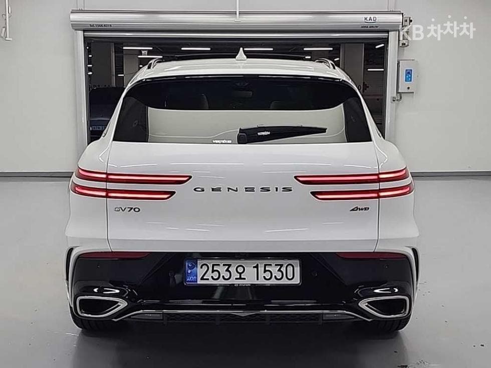 Дженезис GV70Бензин 2.5T 스포츠패키지 AWD - 3