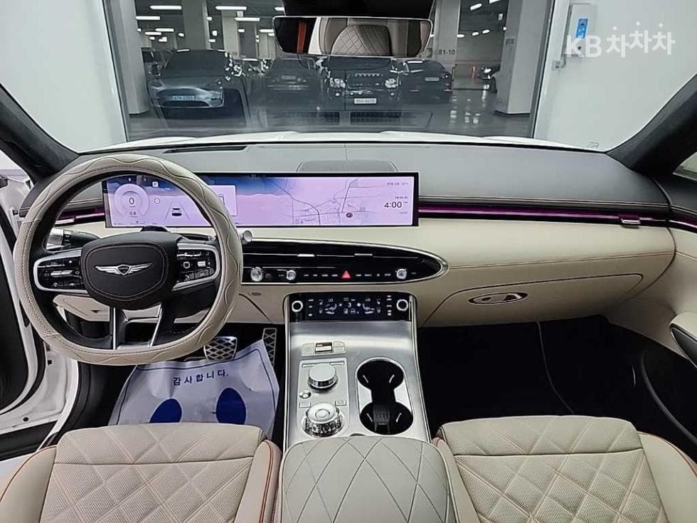 Дженезис GV70Бензин 2.5T 스포츠패키지 AWD - 7