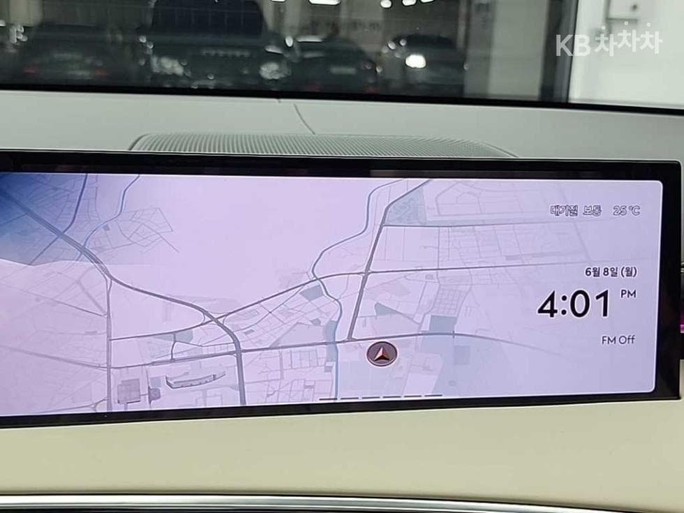 Дженезис GV70Бензин 2.5T 스포츠패키지 AWD - 16