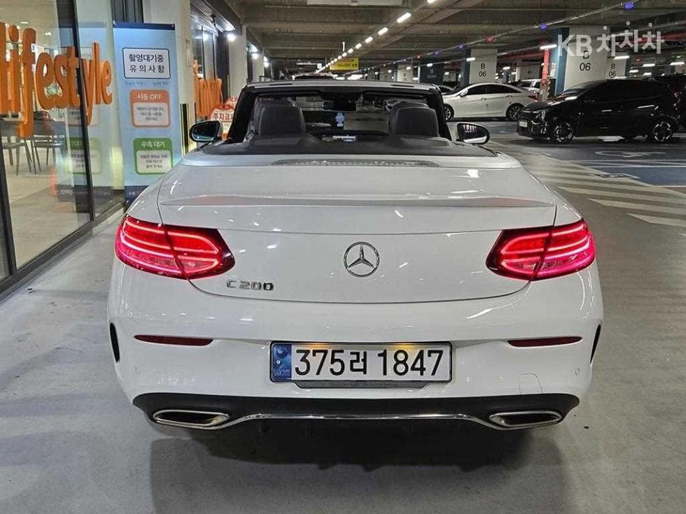 Mercedes-Benz The New (фейслифт) C-КласC200 Cabriolet - 5