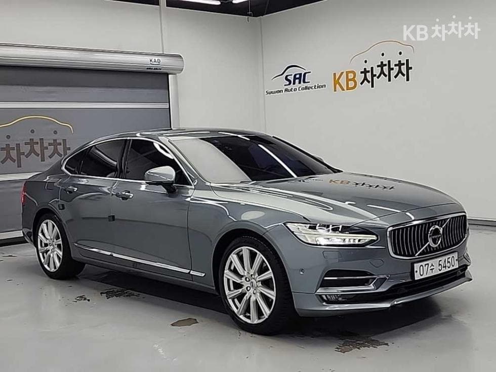 Volvo S90 Второ поколениеD4 Inscription - 4