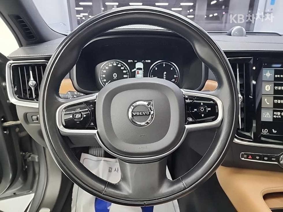 Volvo S90 Второ поколениеD4 Inscription - 9