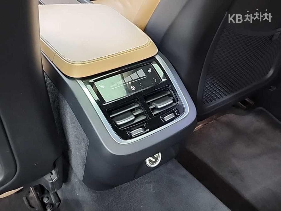 Volvo S90 Второ поколениеD4 Inscription - 13