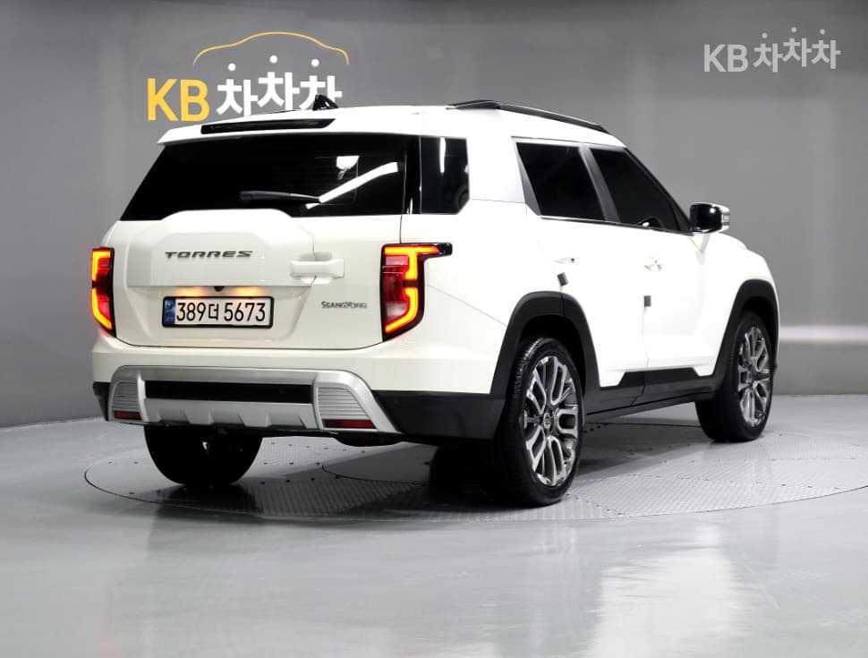 KG Mobility 토레스(J100)1.5 GDI Turbo T7 - 3