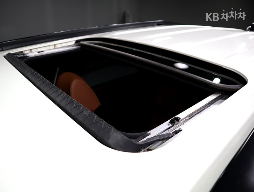 KG Mobility 토레스(J100)1.5 GDI Turbo T7 - 16