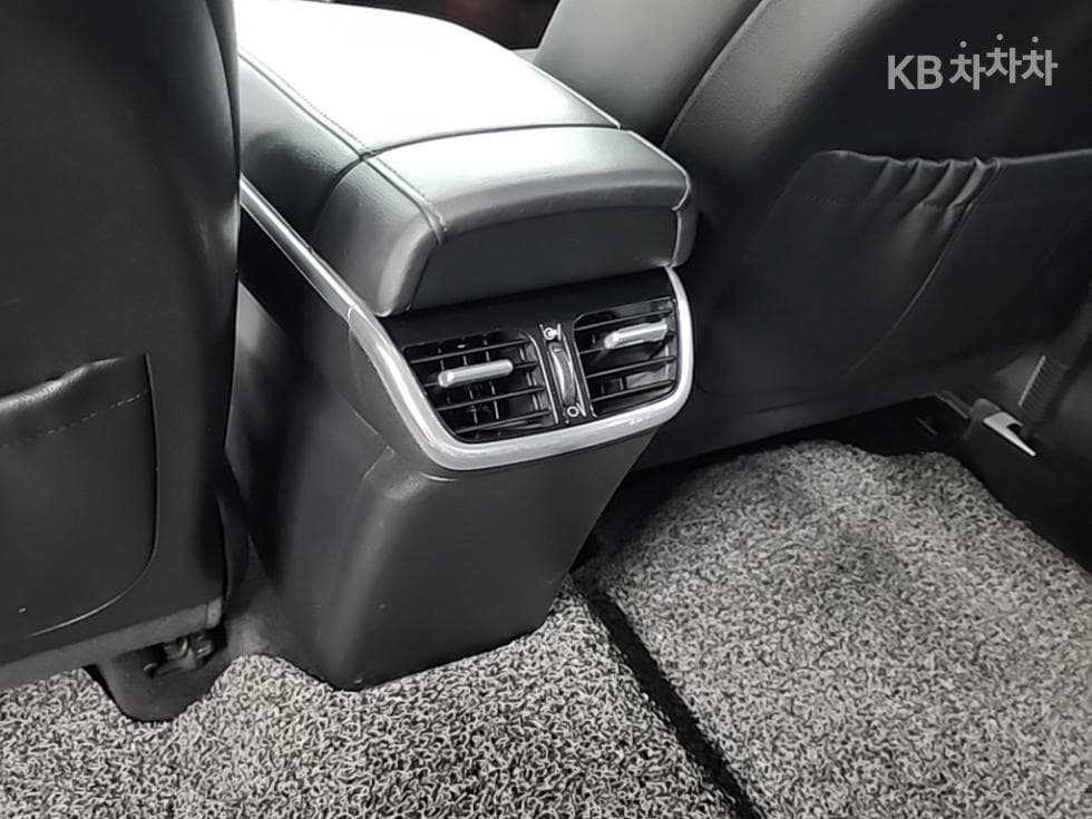 Хюндай The New (фейслифт) Grandeur (Azera) Хибрид2.4 Premium - 13