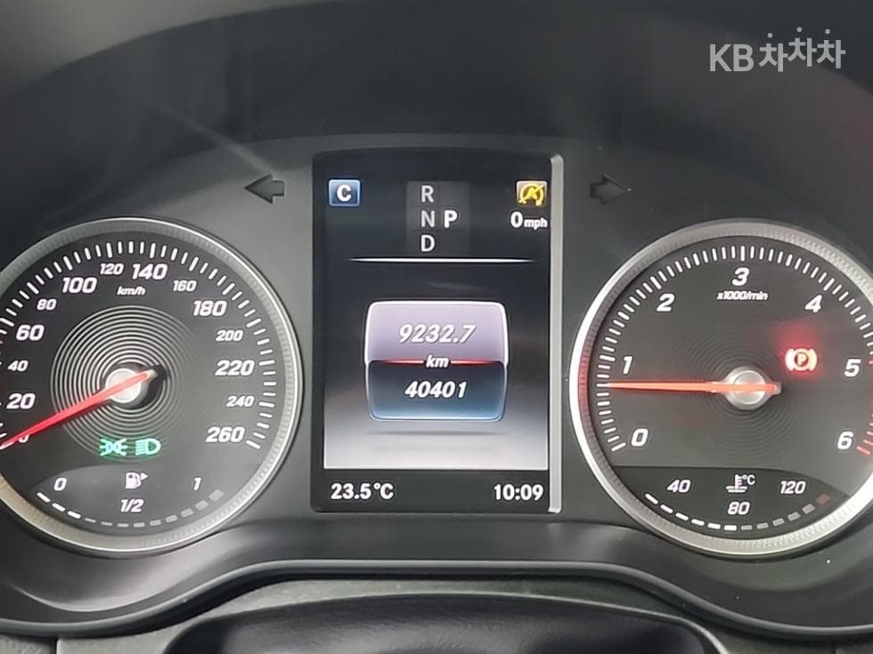 Mercedes-Benz GLC(X253)220 d 4Matic COUPE Standard - 6