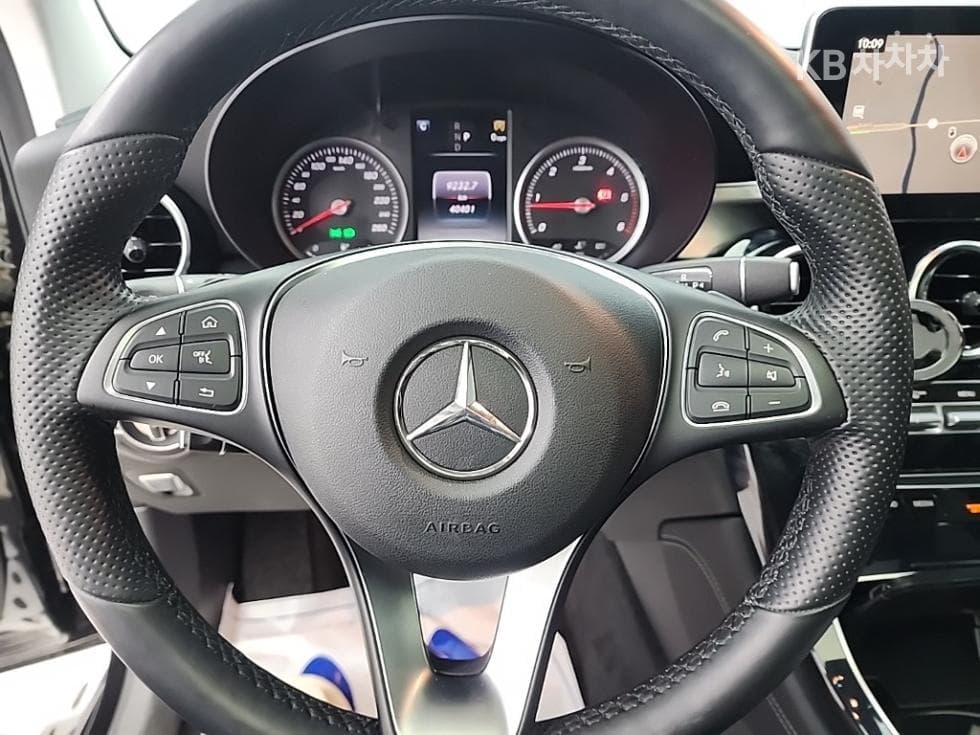 Mercedes-Benz GLC(X253)220 d 4Matic COUPE Standard - 9