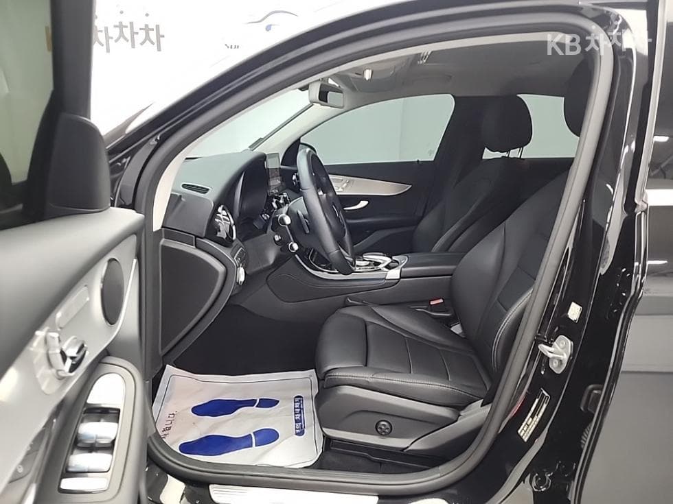 Mercedes-Benz GLC(X253)220 d 4Matic COUPE Standard - 11