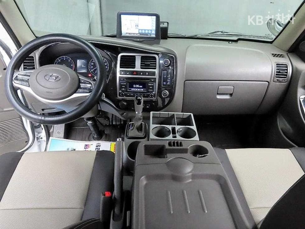 Хюндай Porter 2Удължено междуосие Двойна Кабина CRDi Premium - 7