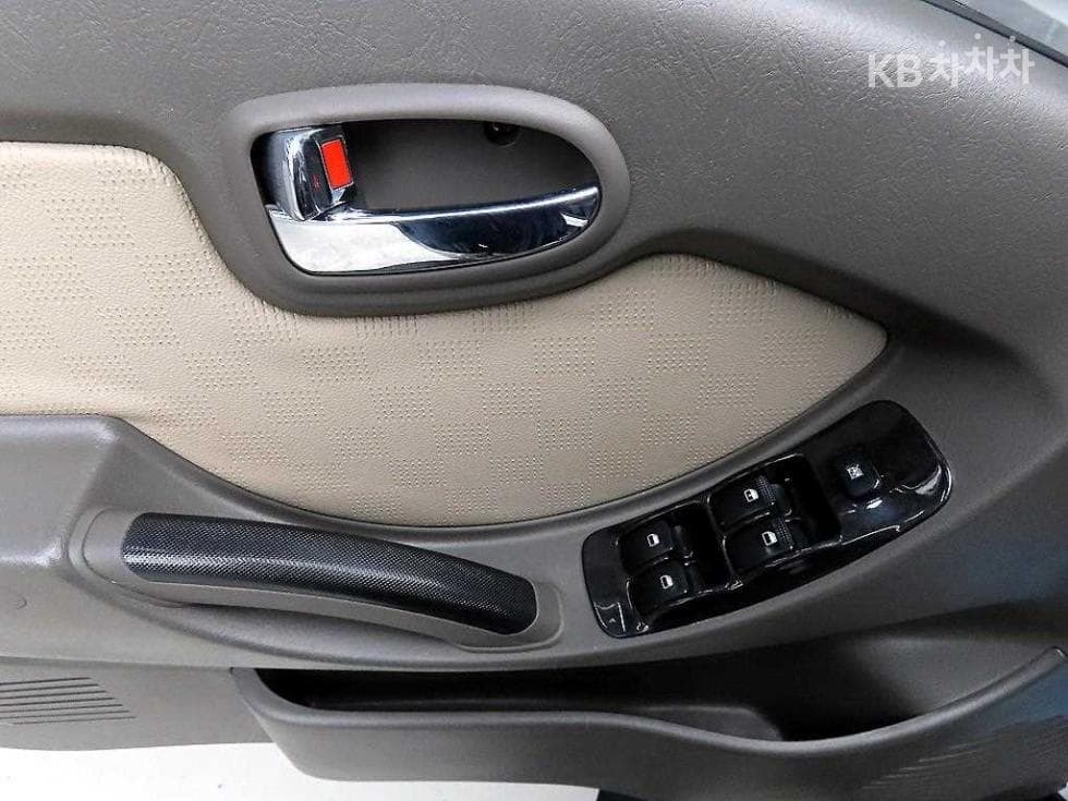Хюндай Porter 2Удължено междуосие Двойна Кабина CRDi Premium - 11