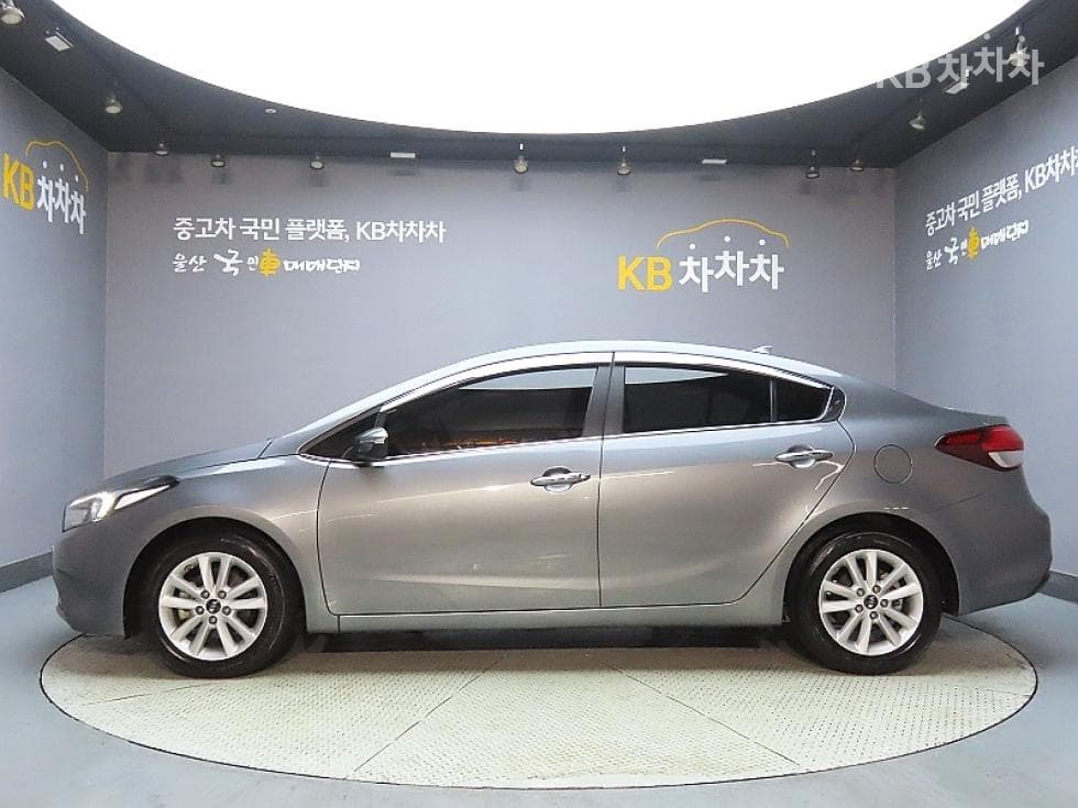 Kia The New (facelift) K31.6 Gasoline Trendy Style - 5