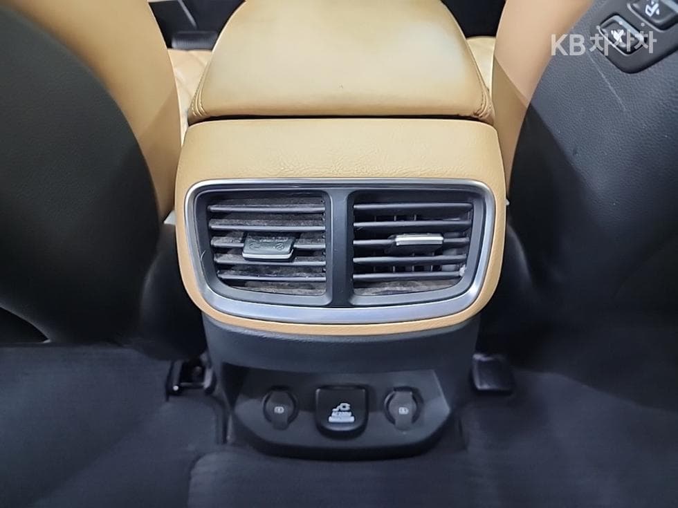 Kia Mohave 더마스터3.0 Diesel 4WD Masters - 13