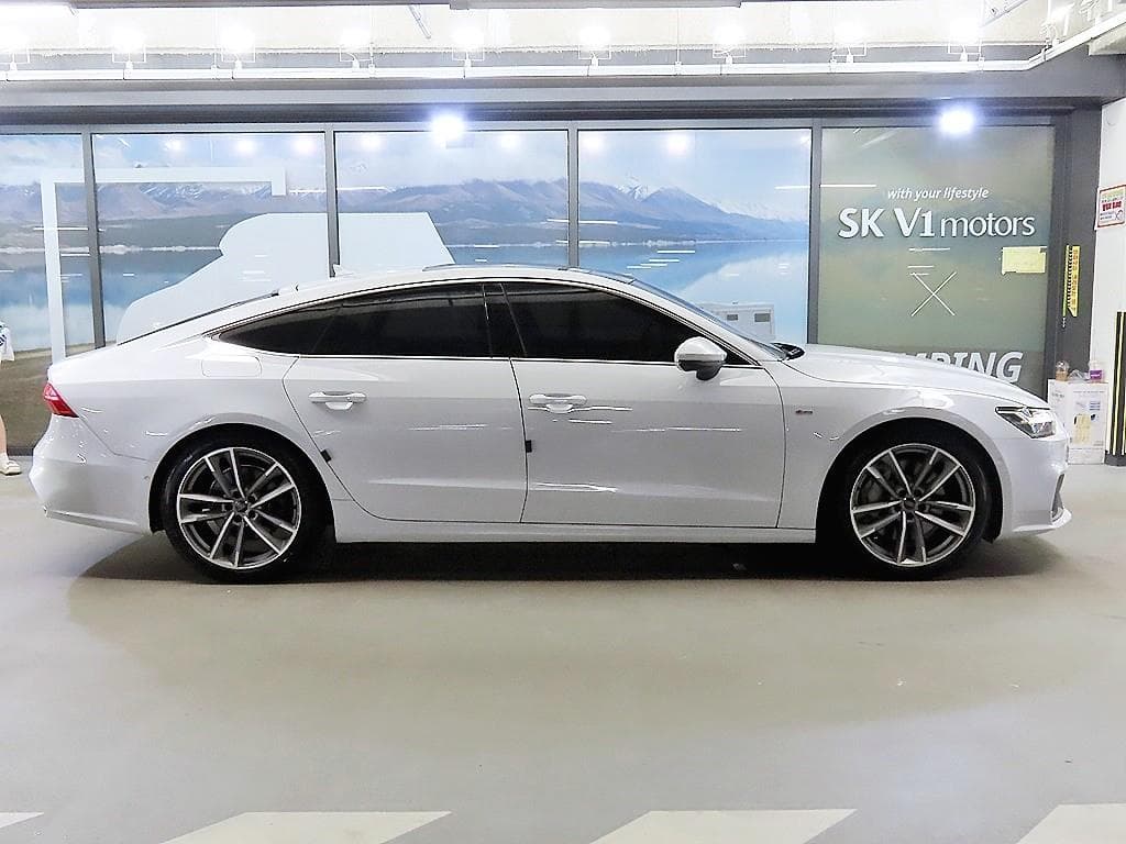Ауди A7(4K8)55 TFSI Quattro Premium - 3
