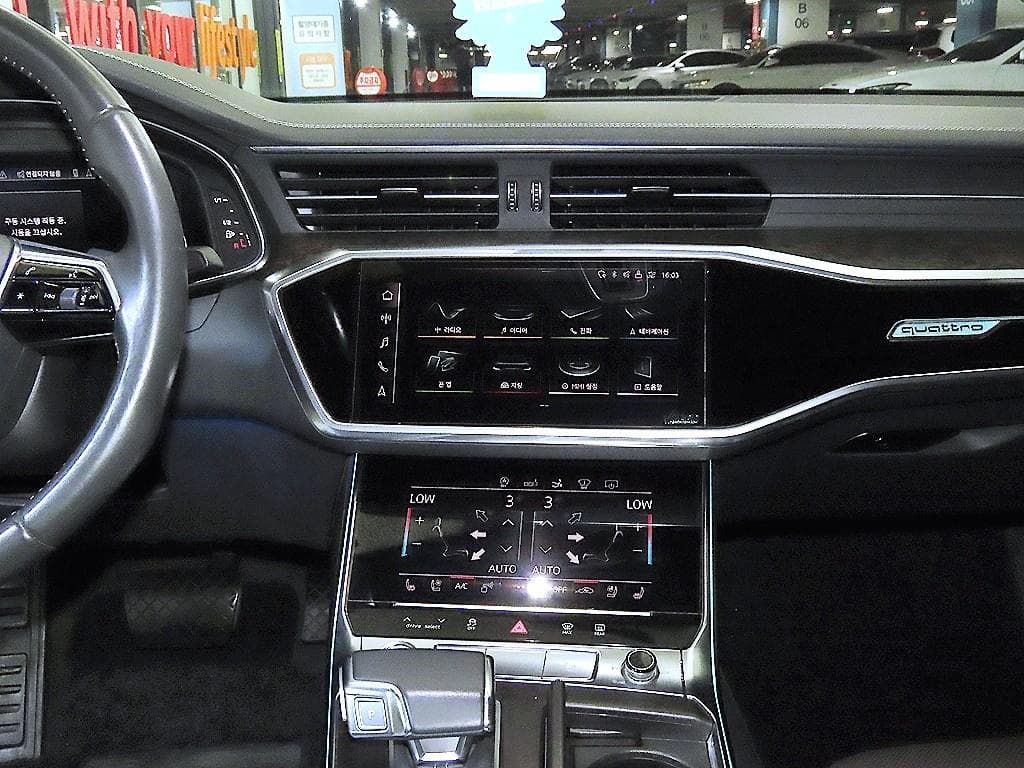 Ауди A7(4K8)55 TFSI Quattro Premium - 11