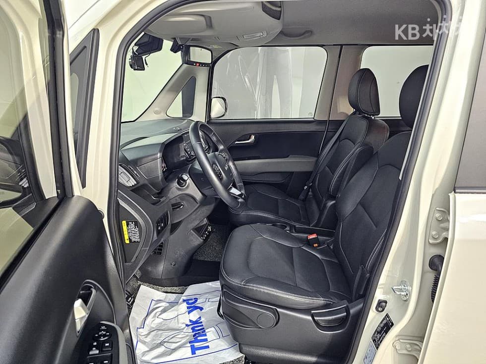Kia The New (facelift) Kia Ray (van)1.0 Gasoline Signature - 7