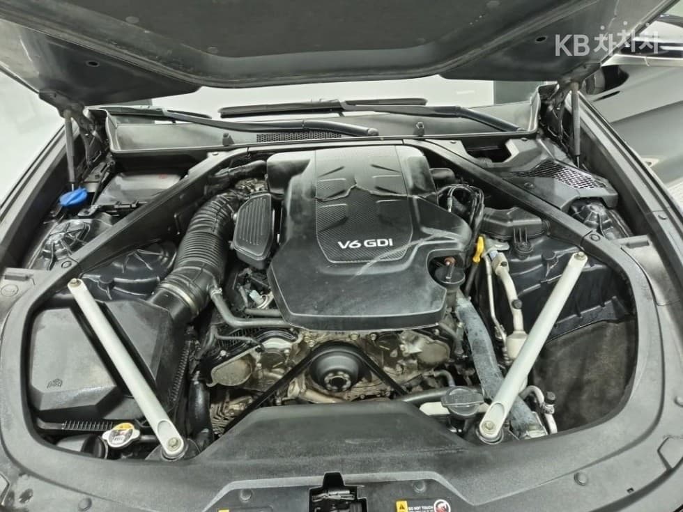 Киа The New (фейслифт) K9(Второ поколение)3.8 GDI AWD 플래티넘 - 5