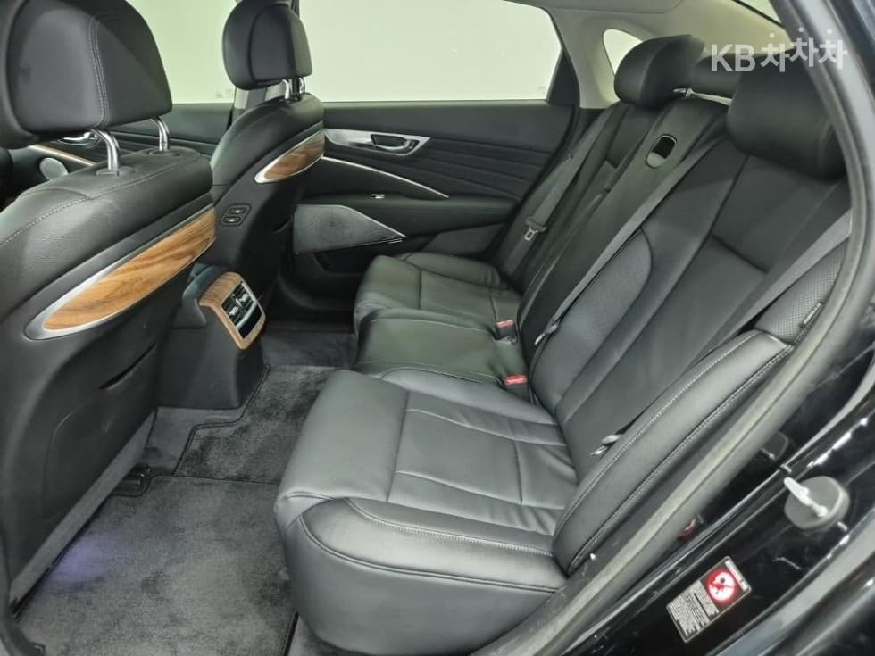 Киа The New (фейслифт) K9(Второ поколение)3.8 GDI AWD 플래티넘 - 12