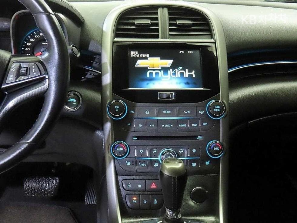 Джи Ем Корея Chevrolet Малібу2.0 LTZ Deluxe Pack - 11