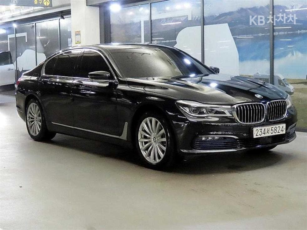 BMW 7시리즈 (G11) 730d xDrive Стандартен - Image 1