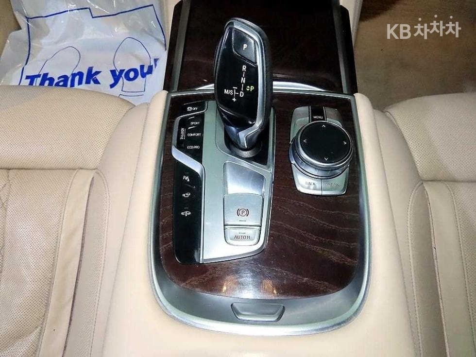 BMW 7시리즈 (G11)730d xDrive Стандартен - 12