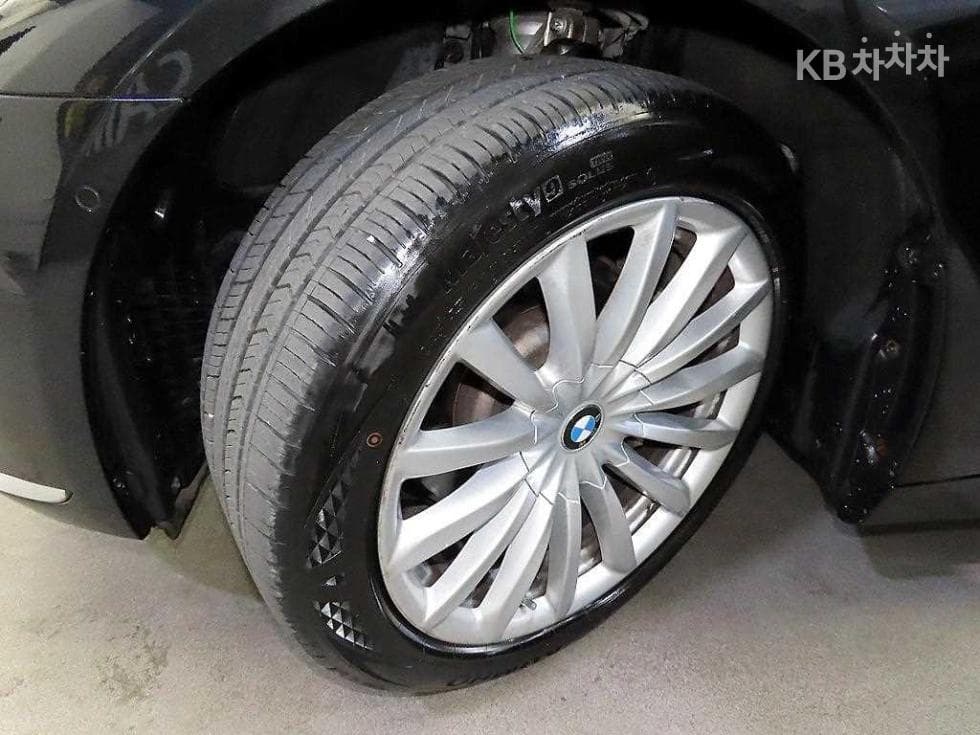BMW 7시리즈 (G11)730d xDrive Стандартен - 20
