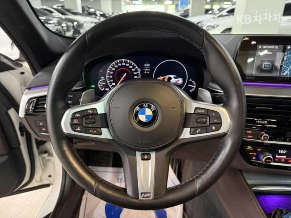 BMW 올Нов5 Серия (G30)520d M Sport Plus - 10
