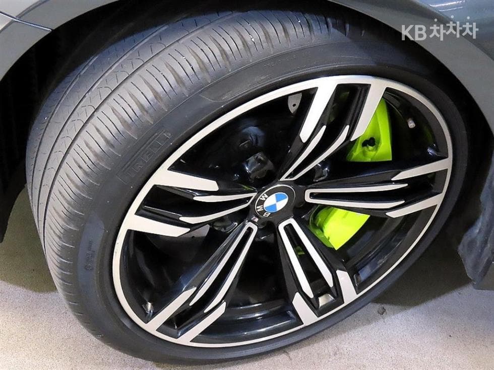 BMW M시리즈M6 그란 Купе F13 - 20
