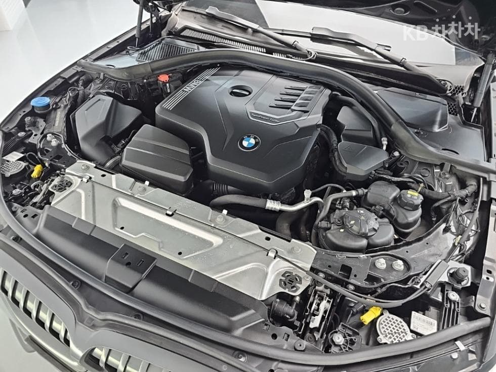 BMW 3 Серия (G20)320i Luxury - 5