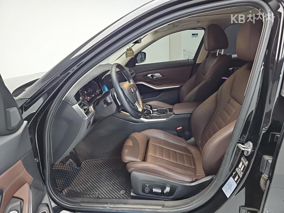 BMW 3 Серия (G20)320i Luxury - 11