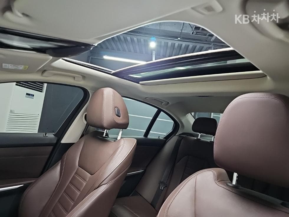 BMW 3 Серия (G20)320i Luxury - 14